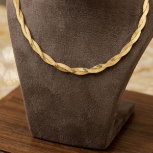 Collar "Rive"